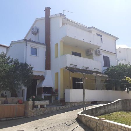 Apartmani Karuza Novalja Zewnętrze zdjęcie